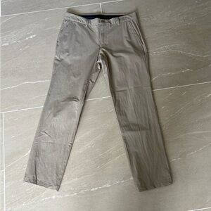 Vineyard Vines Men's Performance On-the-Go Pants SZ 32x30